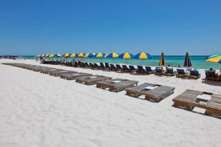 Seychelles Beach Resort 2001 - 8