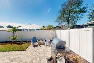 Turtle Beach Retreat - 7