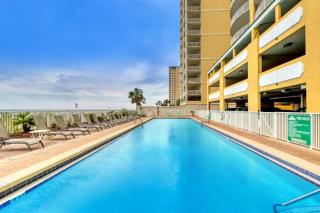 Twin Palms 1504B - 9