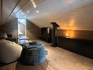 Mountain Cabin With Panoramic View In Nesbyen - 1