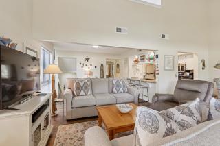 231 Turnberry Village - 7