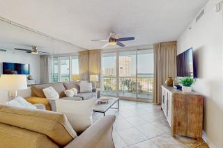 Pelican Beach Resort 415 - 7