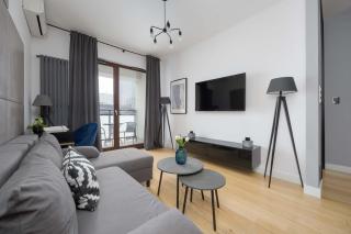 Unique & Modern Apartment with Parking and Balcony Remote Work by Noclegi Renters - 3
