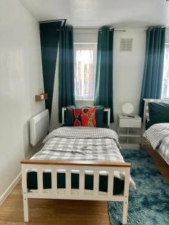 The Express Apartment - 9