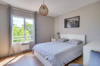 Beautiful house in Le Bouscat with pool & parking - 7