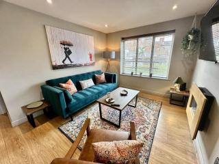 No48 - 2-bed Boutique Apartment - Hosted by Hutch Lifestyle - 1