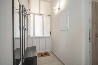 Charming Suite-2BR Luxury Stay nr Basilica & Opera - 2