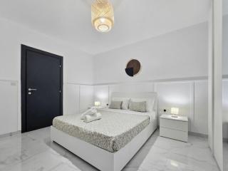 Sapphire Suites 4 - 1