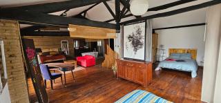 Loft industriel de 220 métres carré sur deux niveaux - 7