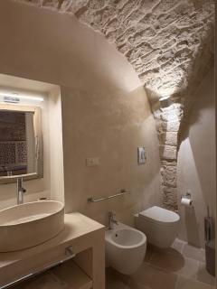 Occhi Di Luna Suite - Luxury Homes - 1