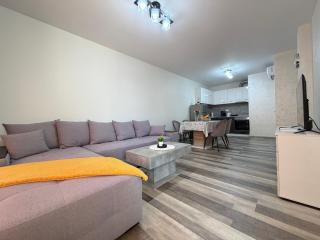 Bayview Family - Б-23 SARAFOVO - 0