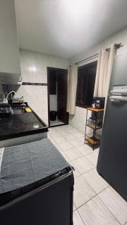 Casa ampla, arejada, 2quartos e um sofá cama na sala, 10min a pé ate a praia - 3