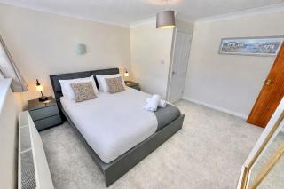 Courtyard Cottage - Two Bedroom Home Close to Bournemouth Town and Beaches - Sleeps 6 - 5