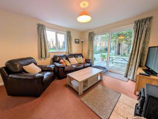 Pine Croft Goonhaven set in acres of mature gardens - 6