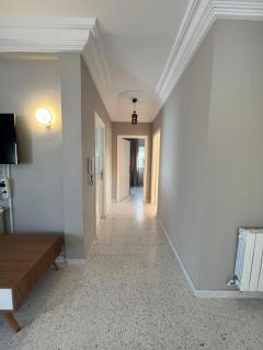 Bright apartment with superb sea view - 9