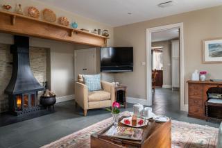 Stylish pet-friendly converted chapel on Exmoor - 0