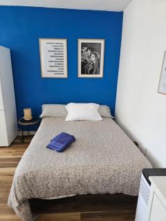 Torremolinos Center Studio & 10 min beach - 0