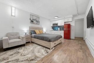 Functional studio with upgraded interiors - 8