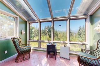 Walk to Water! Foster Lake Family Home w/ Hot Tub - 7