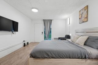 Bright and modern Centro Flats studio stay - 2