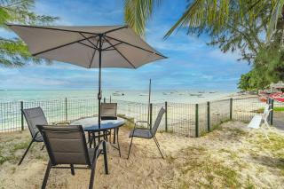 Gaya House - Waterfront in Tamarin - 1