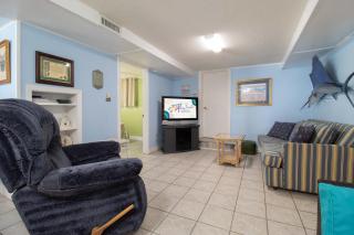 Folly Cottage - Folly Beach - 8