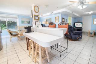 Folly Cottage - Folly Beach - 1