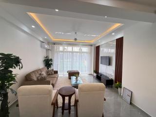 Vee Beach Apartment - 3