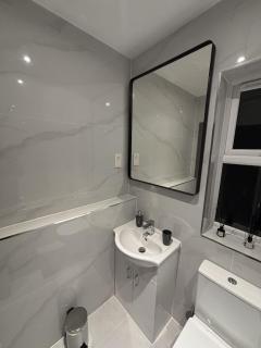 Stylish 1BR Flat in Croydon, Fast Link to Gatwick - 1