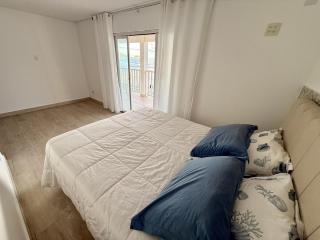 Casa Pé na areia frente mar - 4 suítes com Piscina - 2