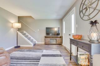 Townhome 10 Mi to WPAFB and Dayton! - 3