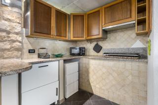 Hostdomus - Riviera Apartment - 1