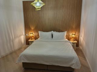 Marina 2 White Titanic - 2