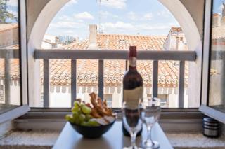 Le Nid des Remparts - tout équipé, central, Wi-Fi - 1