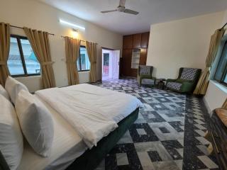 Delano Guest House - 1