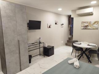 Avusa Home - 3