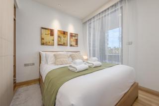 Suite Reus 2BR with Rooftop Pool -SkyPark Celeste by TropicLook - 8