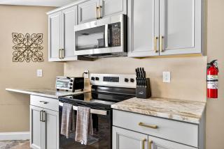 Heated PoolFoosball,Pac Man Arcade, walk to beach - 1