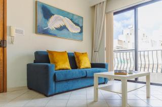 Spacious 2BR Sliema Apartment - Sliema - 9