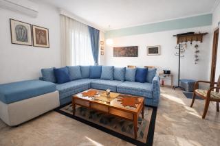 Sunny Terrace Sea View Apt in Piraeus by ΜΡS - 8