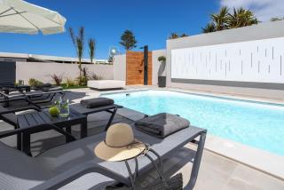 AZURE Seaside Residence - 8