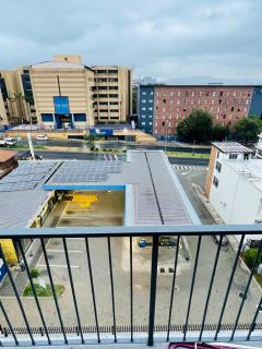 Modern Apartment in Randburg with Wi-Fi and Pool - 3