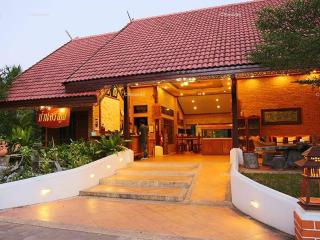 Chuanthanapanya Resort - Amphoe Sawang Daen Din - 7