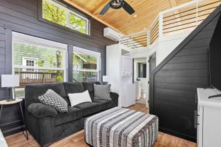 Lakefront Retreat Featuring Outdoor Fireplace - 9