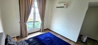 Master Room with Private Bath at Kajang - 6