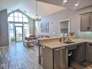 2 Bed Top Flr Prem Penthouse Suite - 2