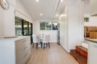 The Gardens 2 Bedroom with Pool and Air-Con - 4