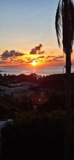 Windy Hill Suites 3bdr Apartment, sleeps 8 - 2