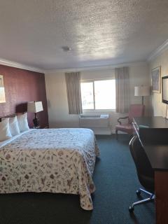 Tonopah Station Hotel and Casino - 7