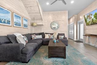 Pet Friendly Shared Pool Winter Texan Family Deals - 0